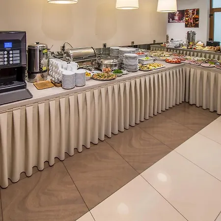 Nocleg ze śniadaniem Familia 4*